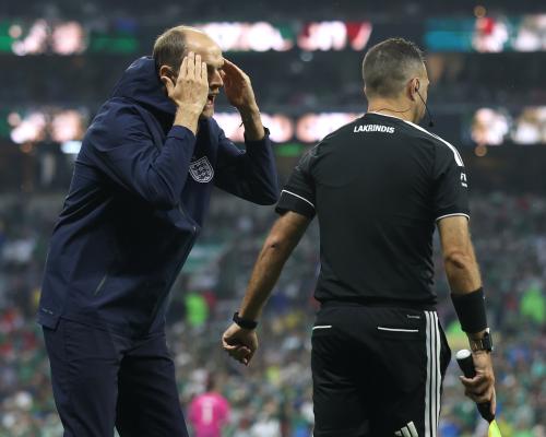 Tuchel cuestiona el arbitraje del Mundial pero confía…