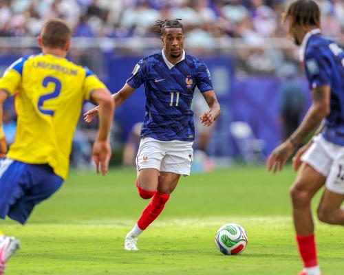 Olise, el mejor jugador que Inglaterra formó y juega para Francia