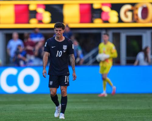 Pulisic termina el Mundial con fractura en la pierna tras la caída…